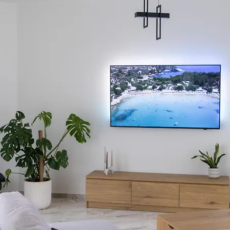 Nayra View & Appartement